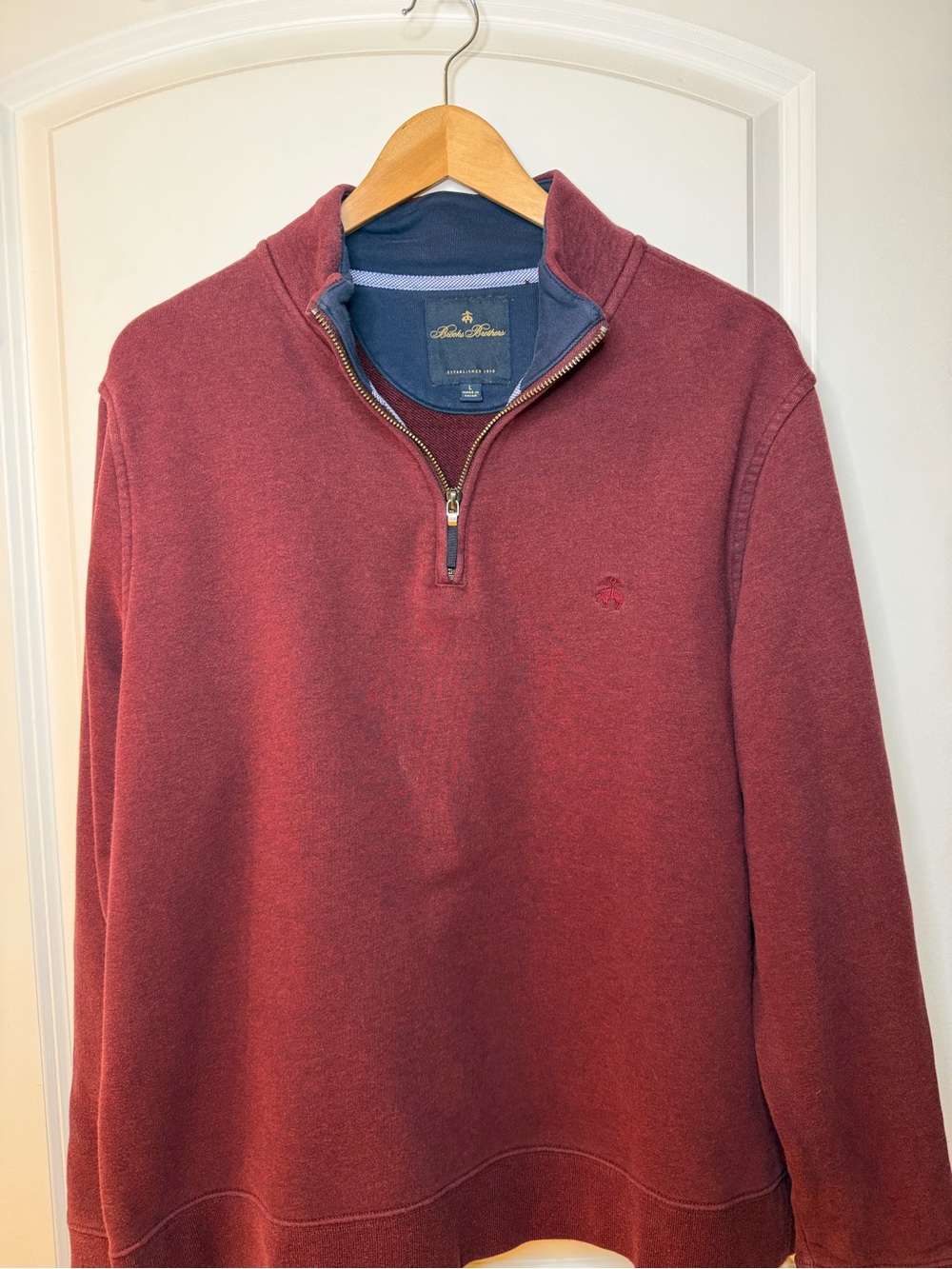 Brooks Brothers Men's Quarter-Zip Sweater in Wine Red, size L